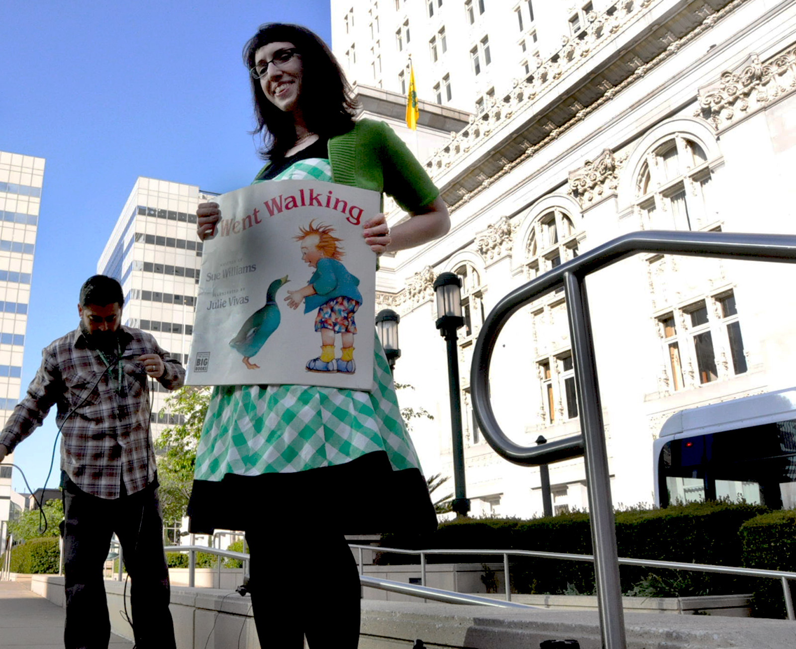 Librarians Host A Story Hour To Protest Library Cuts Oakland North