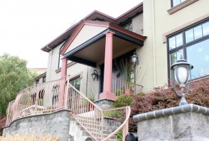 Homeowners and developers built classic style houses with modern twists, such as curved banisters and brighter colors. Homeowners and developers built classic style houses with modern twists, such as curved banisters and brighter colors.