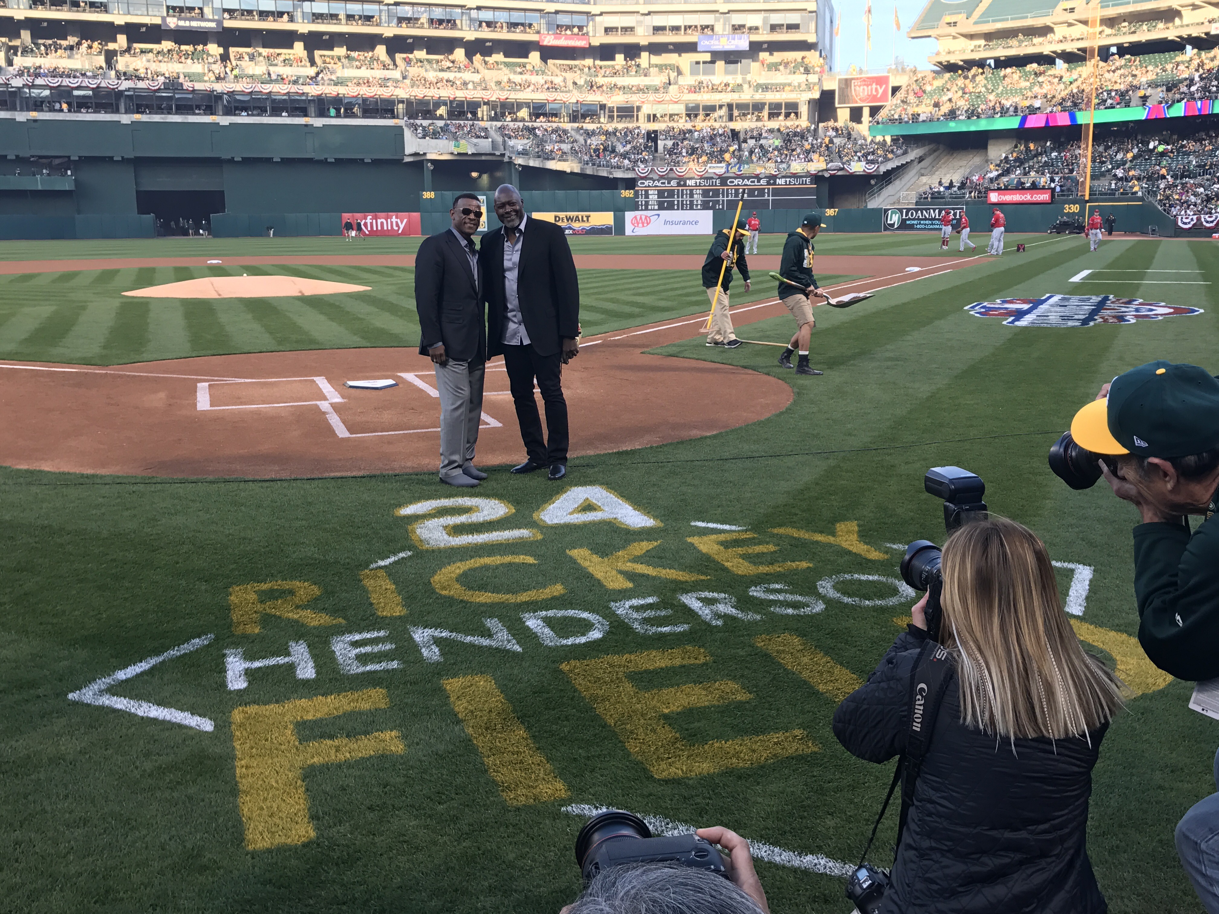 Rickey Henderson, MLB Hall of Famer, Record Holder