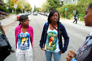 davis_friends Adrianna Pharr and Jimmie Hayes, friends of Desiree Davis, gathered to share memories on Monday.