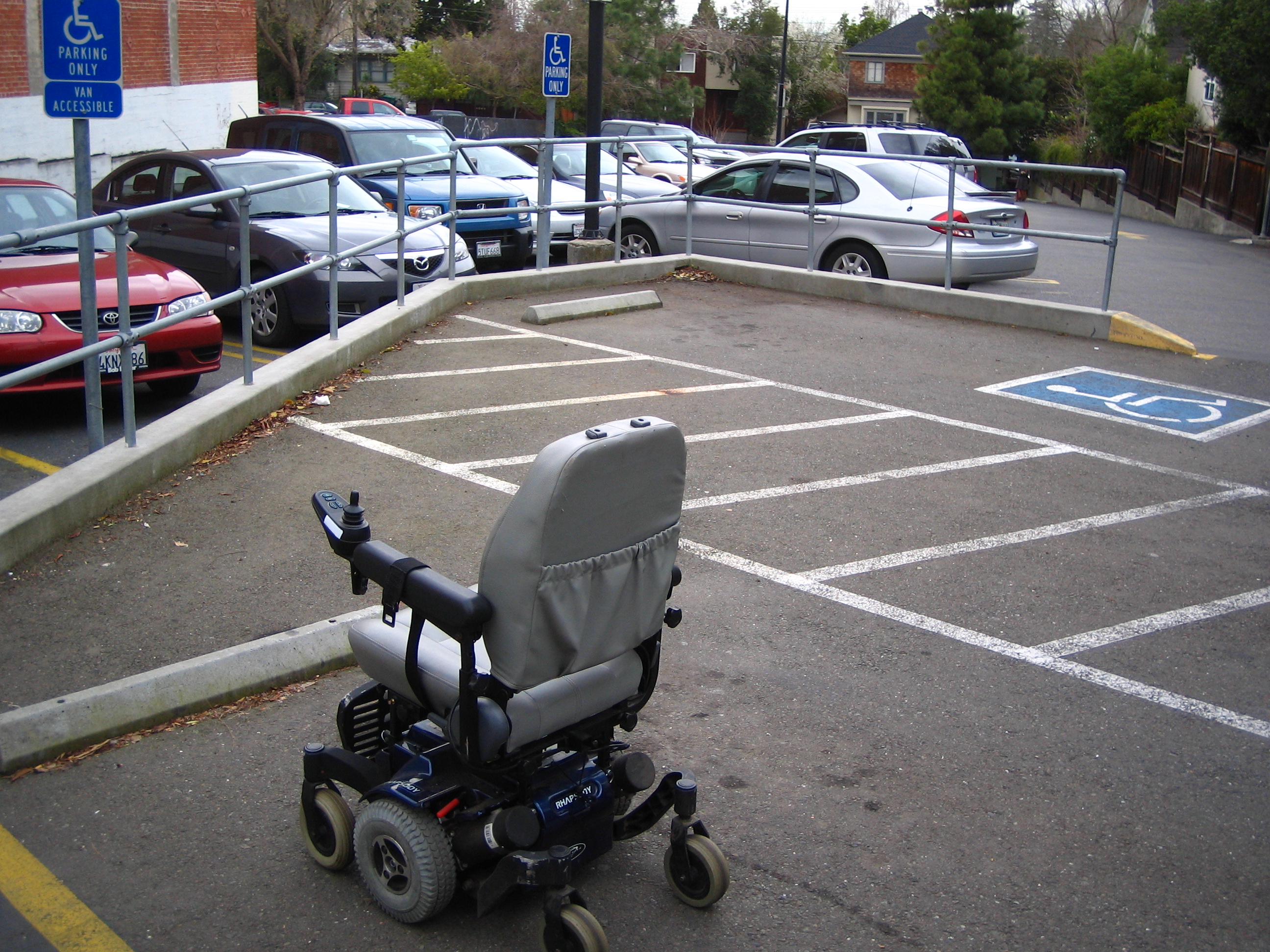 Wheelchair parking - Oakland North