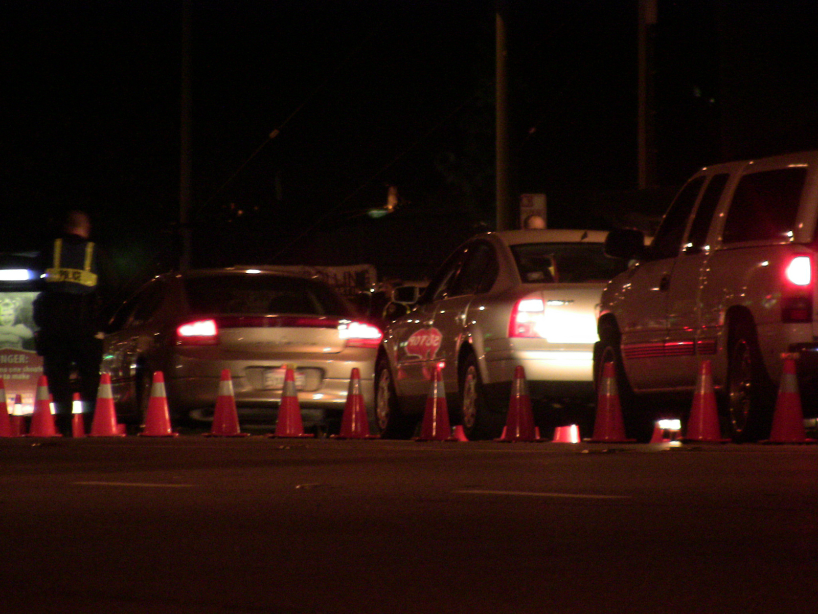 On New Year’s Eve, checkpoints and free rides to prevent drunk driving