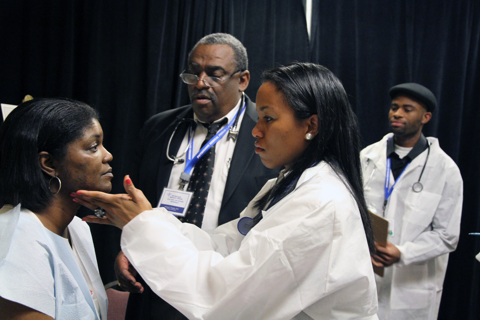 doctors-on-board-program-shows-african-american-students-how-to