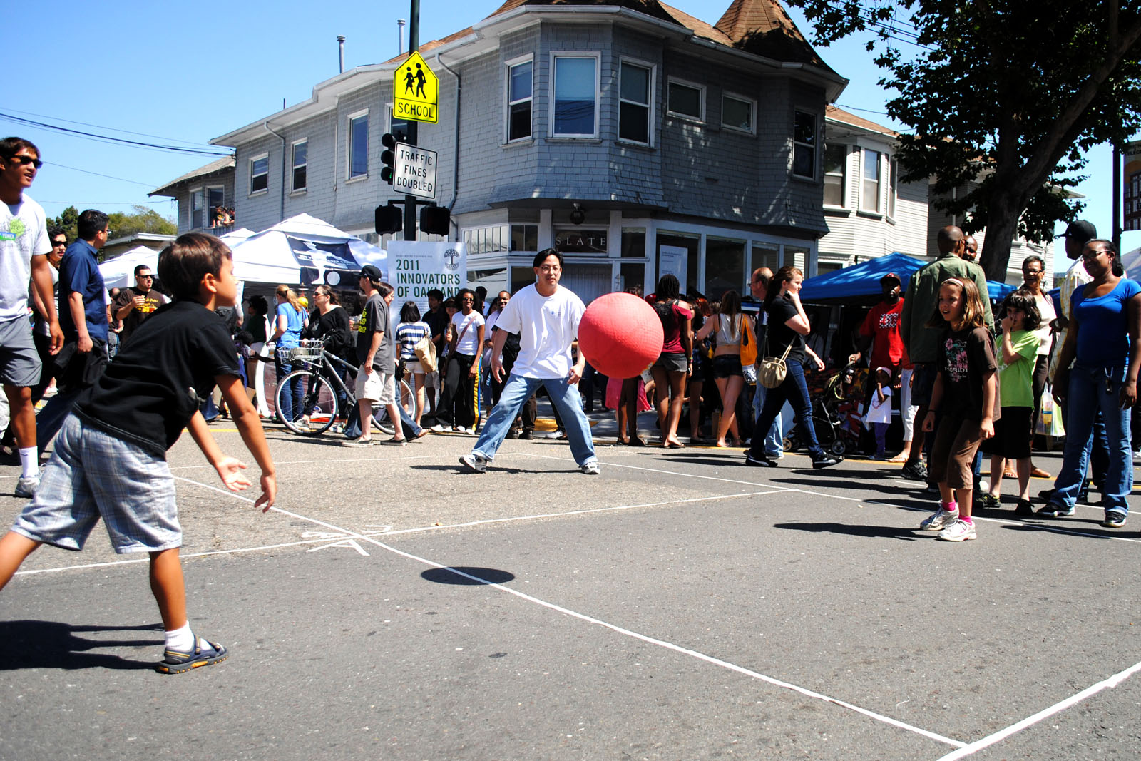 Temescal Street Fair in photos Oakland North