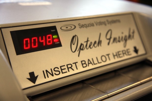 The ballots were counted on Tuesday for Oakland's 2011 special election. Photo by Roberto Daza.