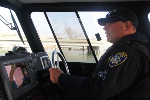 20120303_MethPirates-OfficerGordon_waheed