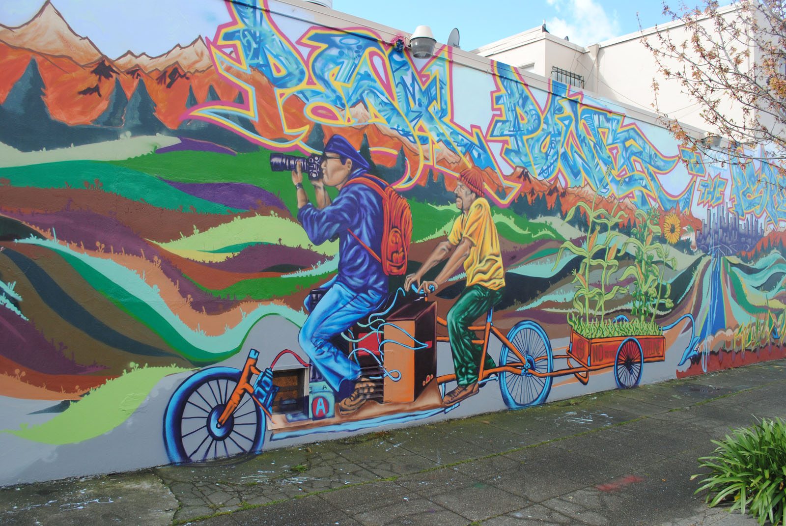 Transforming San Pablo Avenue, through murals | Oakland North