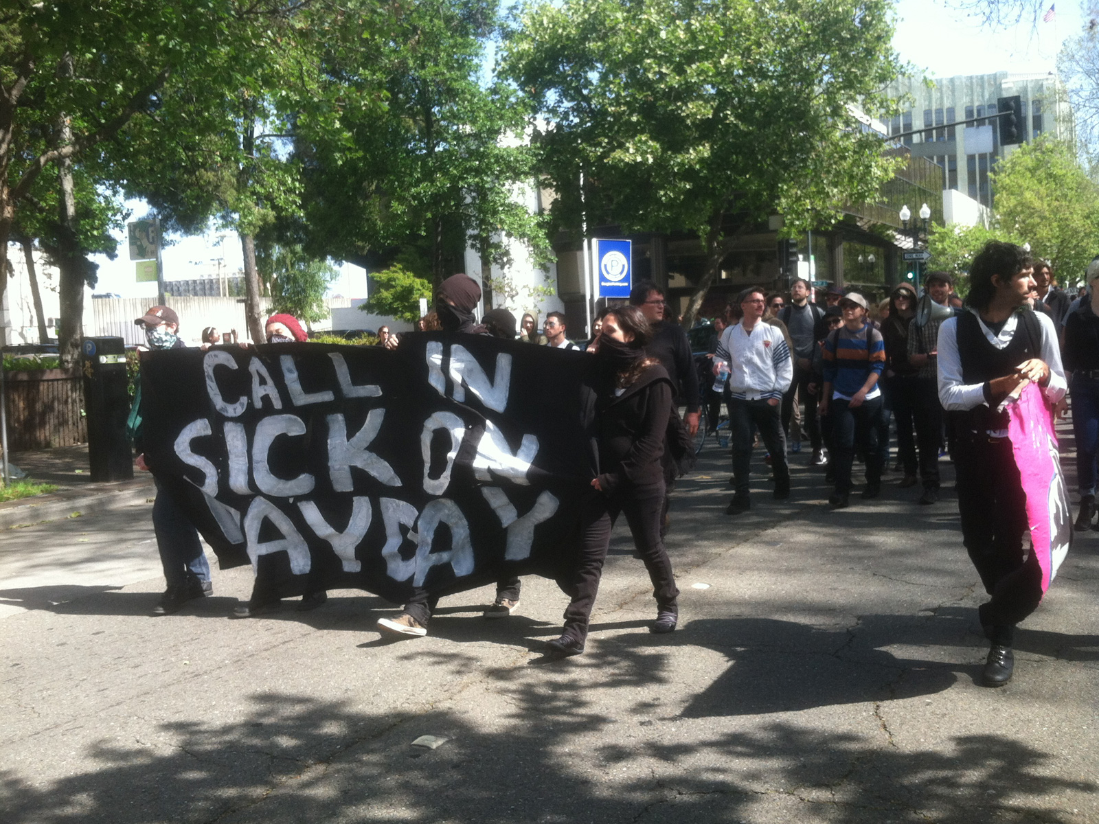 Occupy Oakland activists kick off May Day general strike and protests
