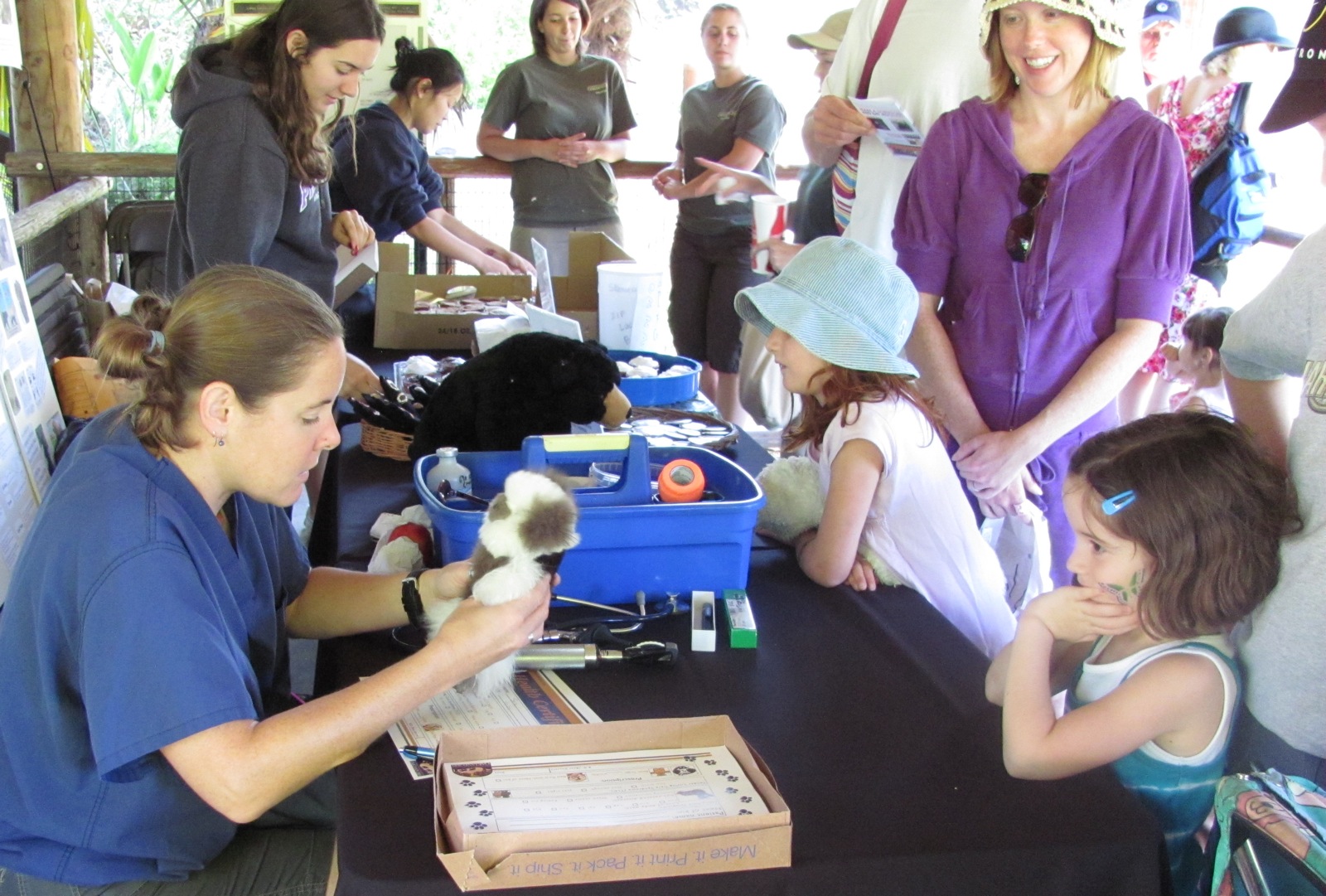 Oakland Zoo throws annual feast for its animals Oakland North