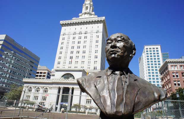Oakland restores City Hall plaza and lawn, damaged by Occupy campsite