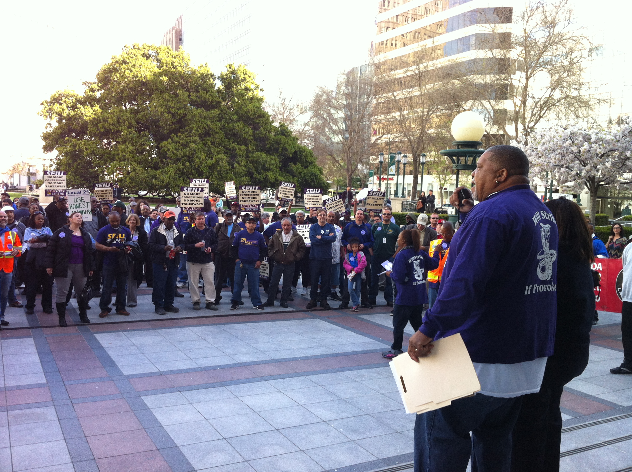 Union Protest Overwhelms Early Oakland City Council Budget Talks ...