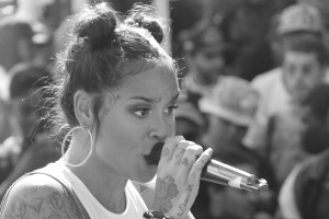 Kehlani takes the stage in a powerful performance. Photo by Melina Tupa