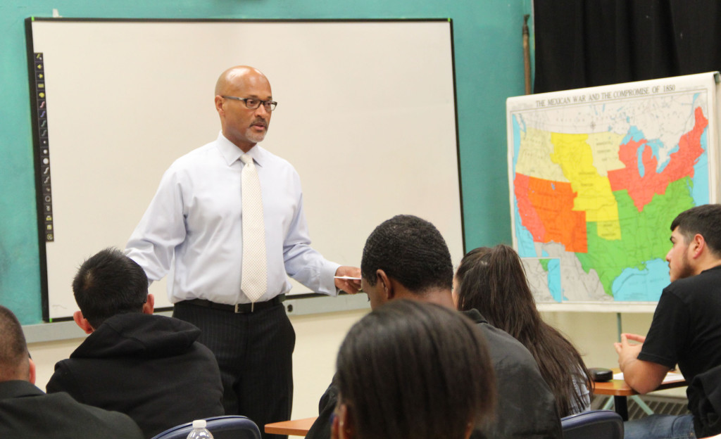 Former Oakland Police Chief Howard Jordan teaches his first class at Merritt Community College's pre-academy program.