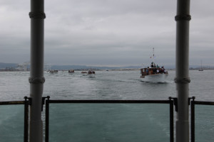 Nine classic yachts carrying doctors, nurses, and staff members from Children’s followed behind the Potomac as it left the Port of Oakland and headed for the Bay.