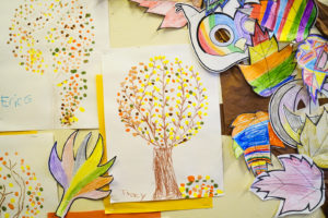 A drawing of a child sits on a cork board at the Lincoln Park Recreation center at Lincoln Square Park on Thursday October 13, 2016. (Yesica Prado/Oakland North)