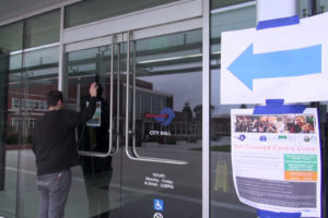 Richmond City Hall holds a Covered California open enrollment event on January 15, 2016. Photo by Julia Vassey.