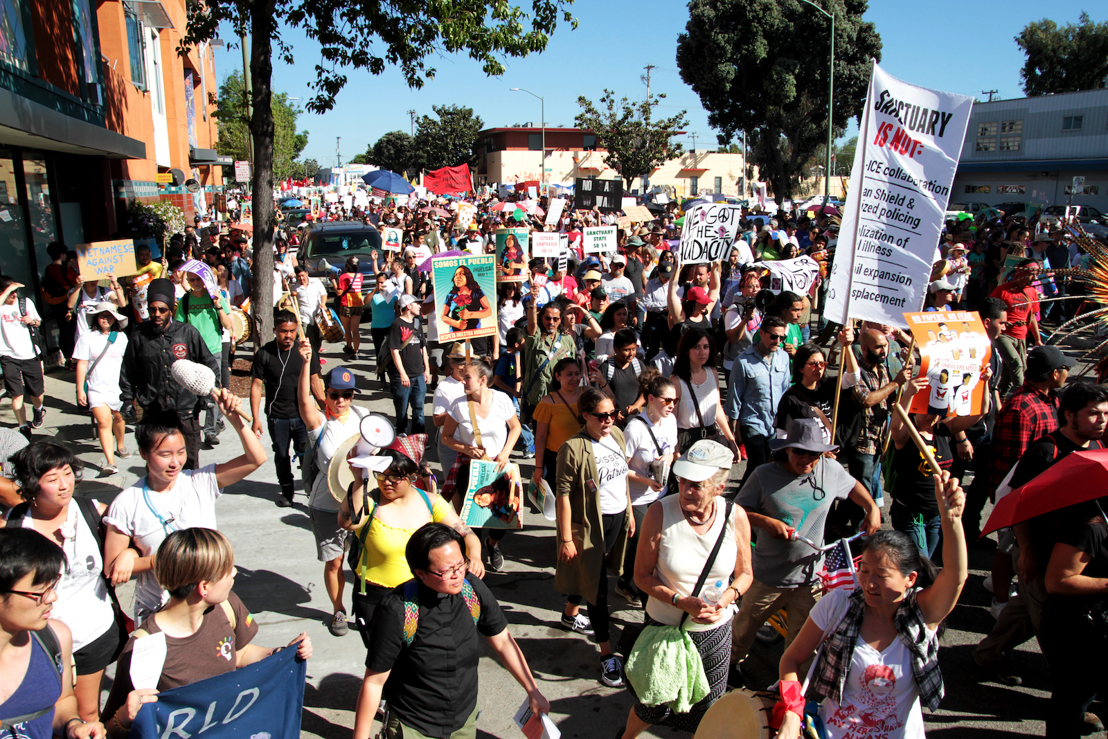 Oakland activists demand justice for immigrants on May Day Oakland North