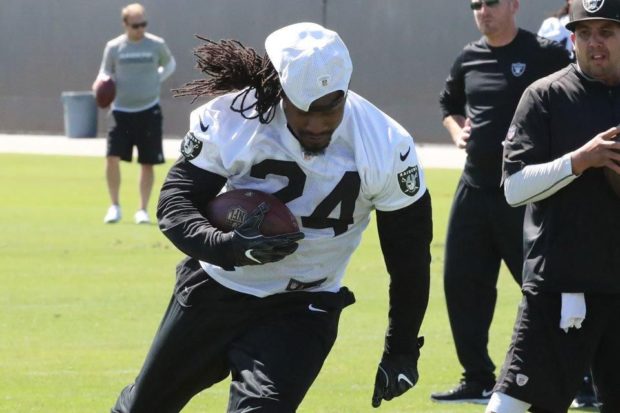 Resultado de imagen para MARSHAWN LYNCH RAIDERS