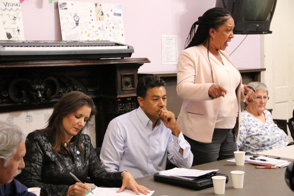 Mayoral candidates debate Wednesday night in West Oakland.