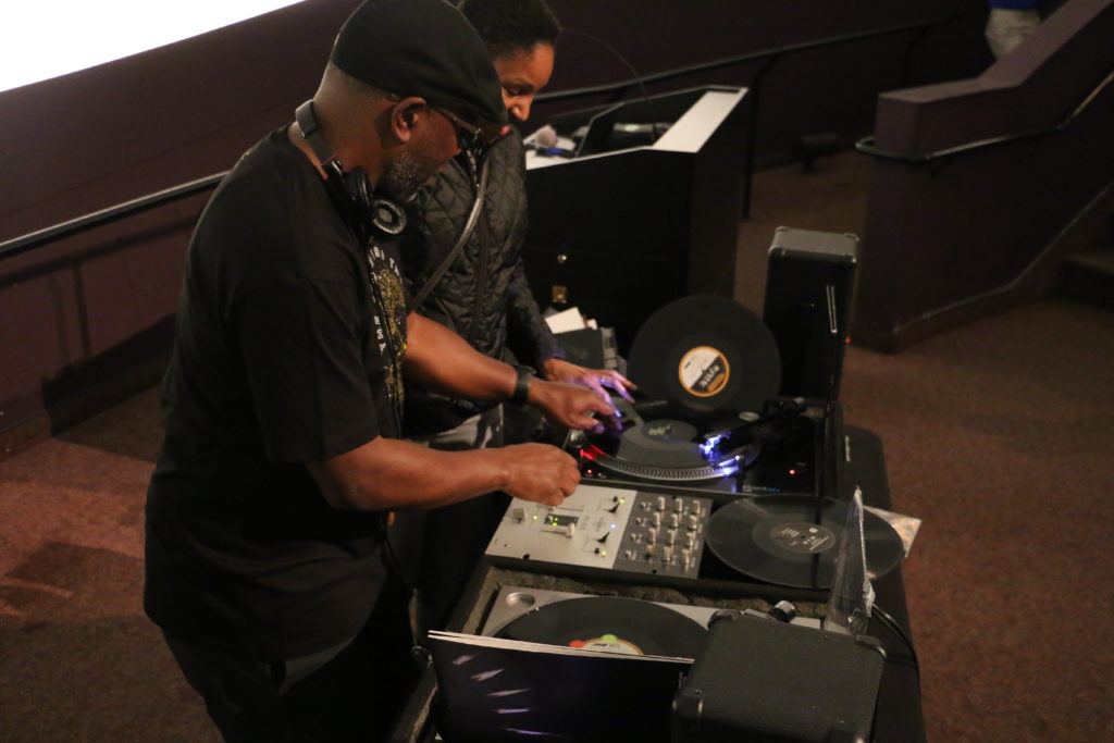 Oakland rapper Jahi holds lecture on the history of Hip-Hop - Oakland North