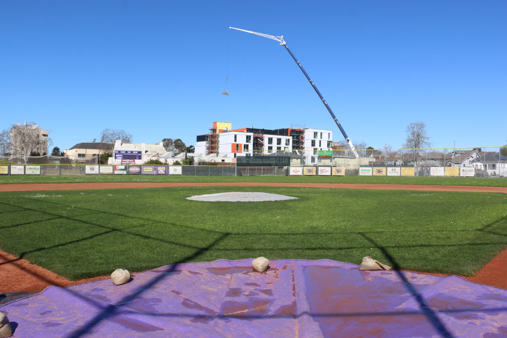 Oakland A's to play on Rickey Henderson Field