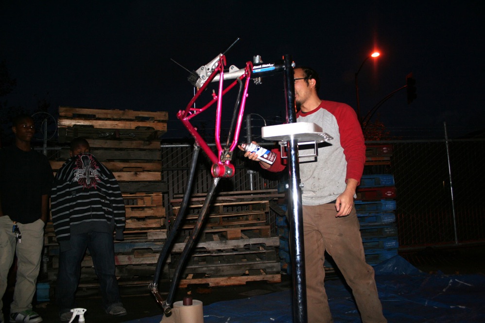 Bikes get hyphy in West Oakland - Oakland North