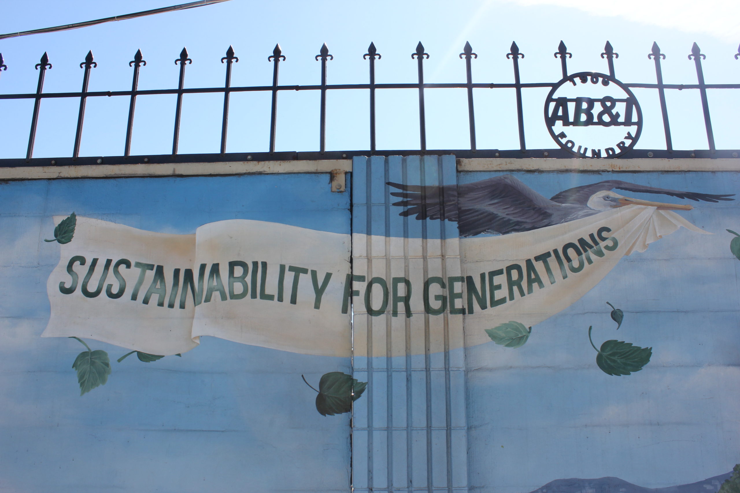 East Oakland residents wary of changes intended to make it easier to report air pollution