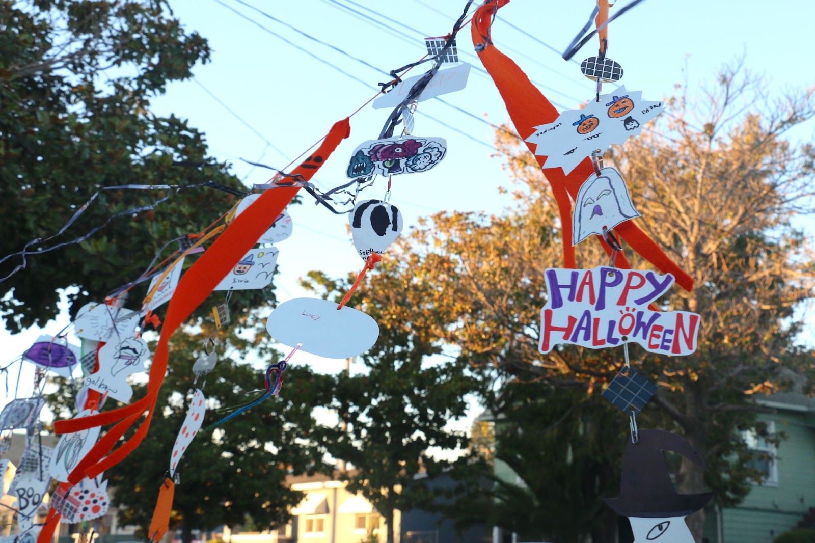 Residents work to bring trick or treat back to an Oakland neighborhood - Oakland North